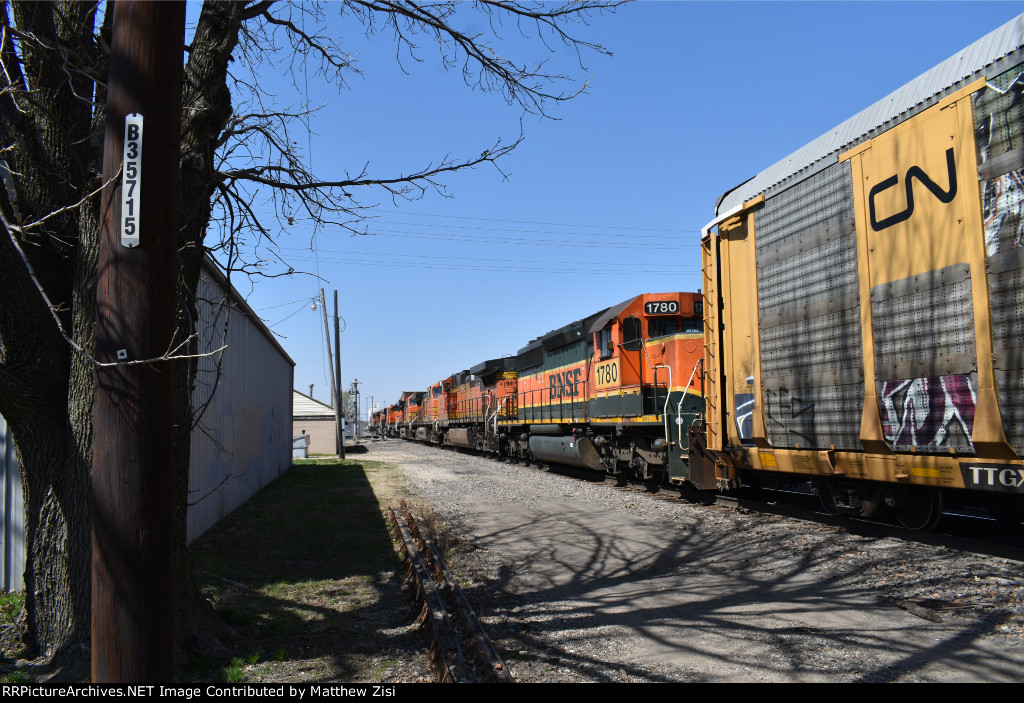 BNSF 7372 4189 6861 3166 4745 5688 4194 1780